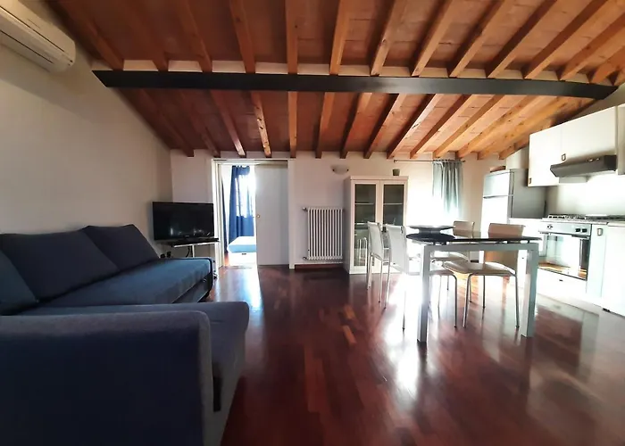 Sui Tetti Di * Парма